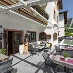 Glockenstuhl Hotell 4*