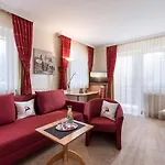Hotell Glockenstuhl 4*
