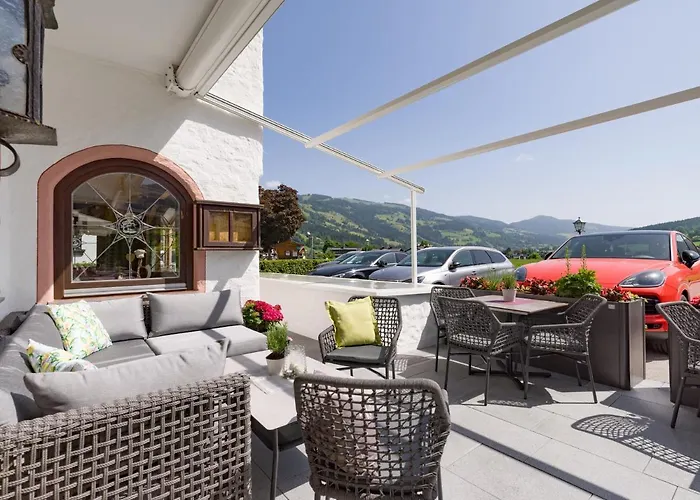 Hotel Glockenstuhl 4*