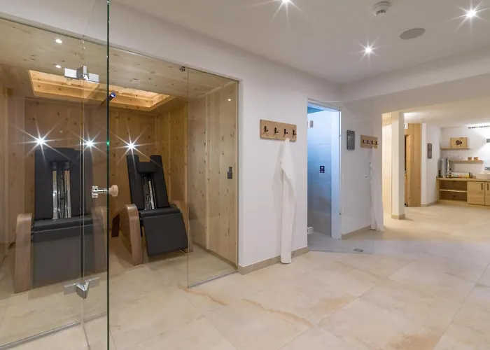 Hotel Glockenstuhl 4*