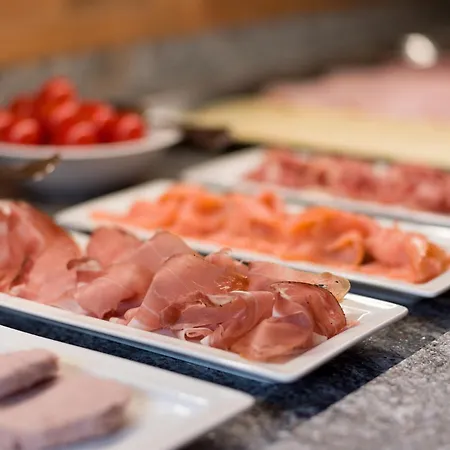 Glockenstuhl 4* ヴェステンドルフ