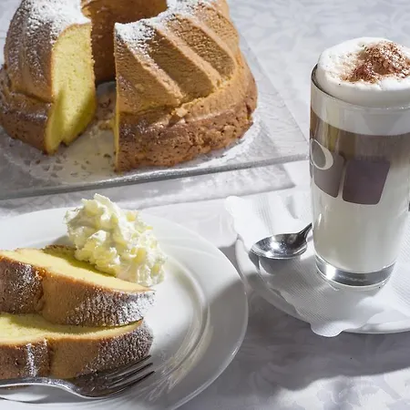 ホテル Glockenstuhl